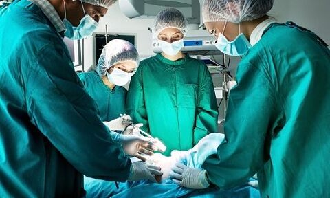 Leg varicose vein surgery